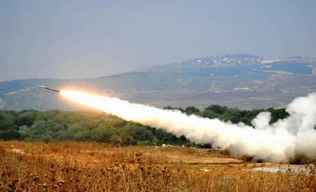 Səudiyyə koalisiyası Yəməndə husilərin iki raket qurğusunu məhv edib