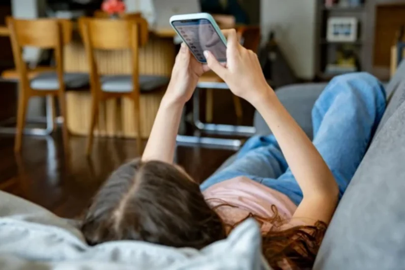 После запрета социальных сетей пятая часть австралийских подростков по-прежнему пользуется ими