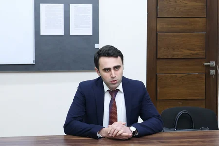 Sahib Ələkbərov Xankəndidə vətəndaşları qəbul edib