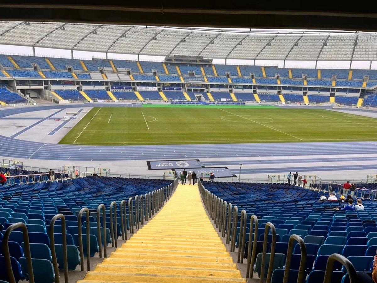 Naxçıvanda iki stadion futbol federasiyasından geri alınıb
