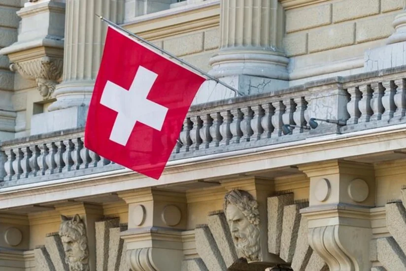 İsveçrə İranla müharibəyə görə ABŞ kəşfiyyat təyyarələrinin ərazisindən uçuşuna icazə verməyib