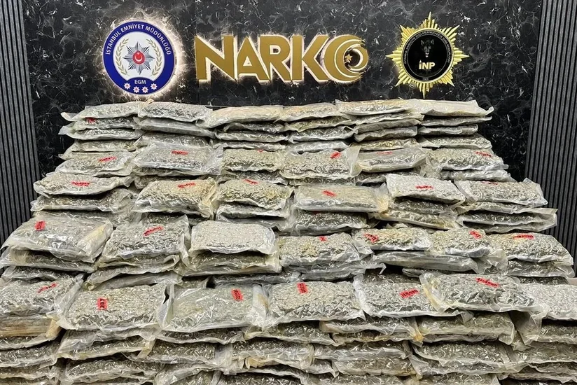 İstanbulda yarım tondan çox narkotik maddə ələ keçirilib