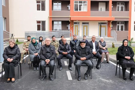 Şirvanda şəhid ailələri və müharibə əlilliyi olanlara daha 35 mənzil verilib