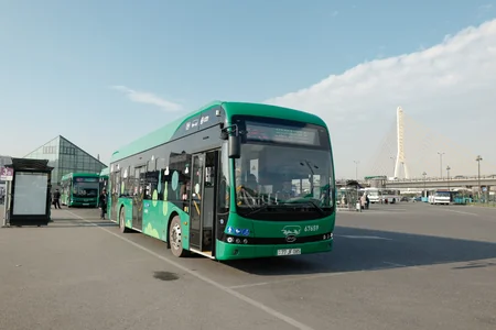 Bakıda daha 7 marşrut xəttinin avtobusları tam elektrikləşdirilib