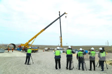 Bakı və Abşeronda yeni kanalizasiya kollektorlarının tikintisinə başlanılıb