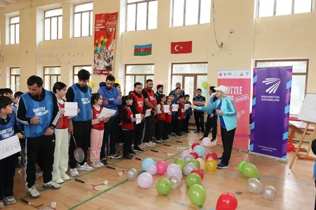 Şirvanda BWF-nin Shuttle Time layihəsi çərçivəsində badminton təlimləri keçirilib