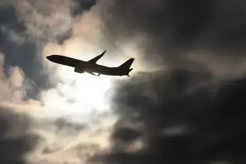 İraq hava məkanını martın 22-dək bağlayıb