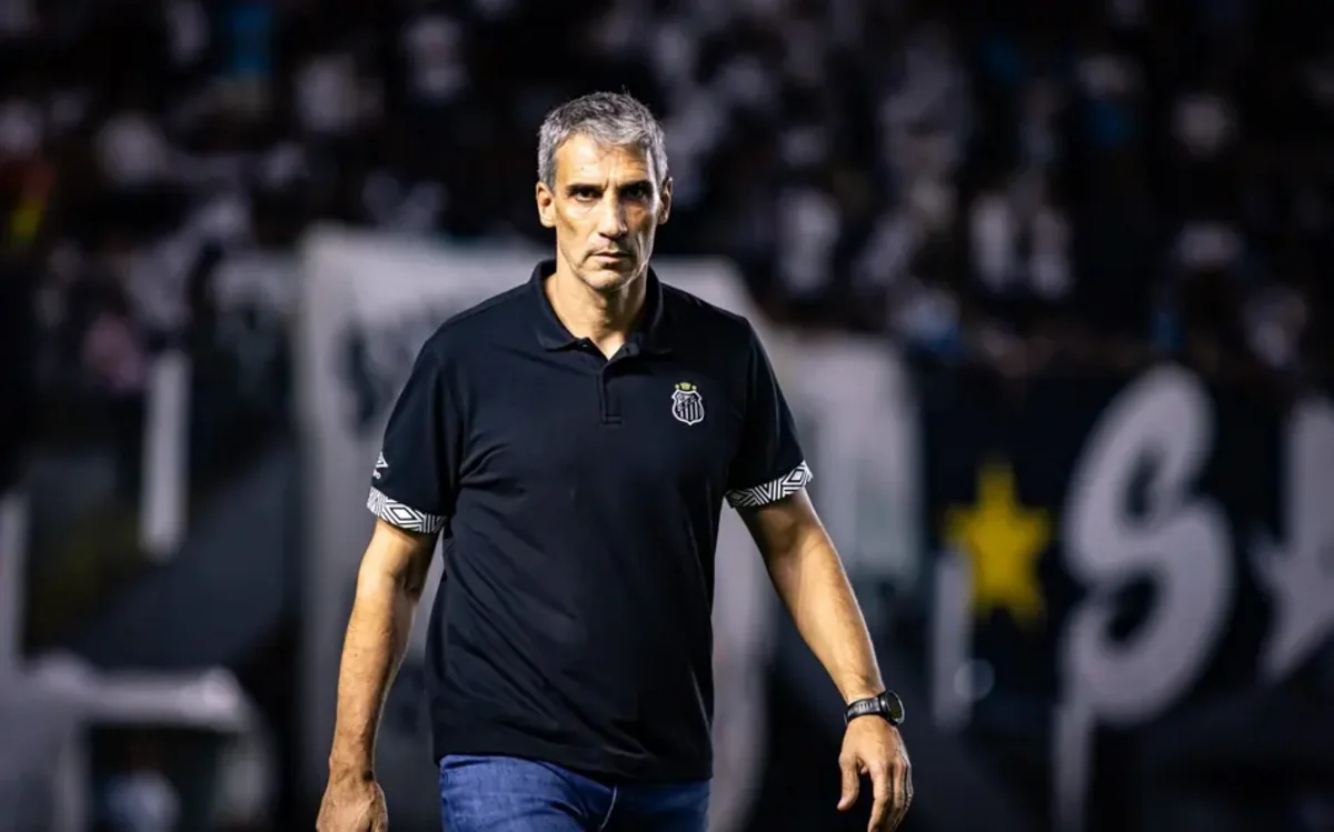 Santos baş məşqçi Xuan Pablo Voyvodanı istefaya göndərib
