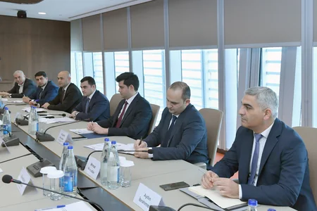 Vergi rəsmisi: Spirtli içkilərin istehsalındakı şəffaflaşma tədbirləri bəhrə verməkdədir
