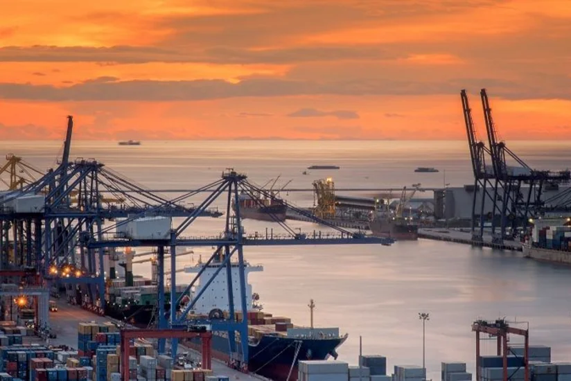 İran Bəhreyndəki mayeləşdirilmiş təbii qaz kompleksinə zərbə endirib