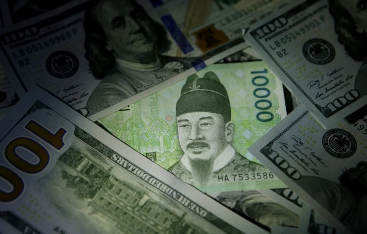 South Korean shares tumble, won hits 17-year low on Mideast conflict