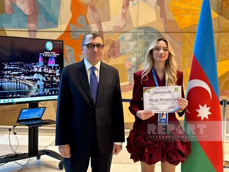 BMT-də azərbaycanlı gənc rəssamların işlərindən ibarət sərgi açılıb