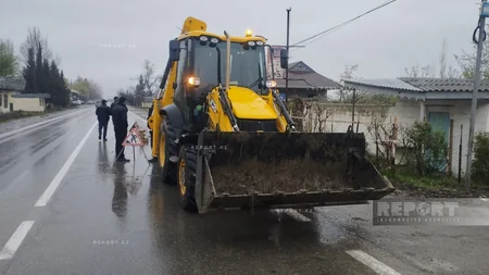 Kürdəmirdə magistral su xətti partlayıb, 6 kənd susuz qalıb