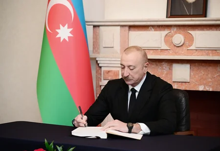 President Ilham Aliyev visits Georgian Embassy in Azerbaijan to express condolences