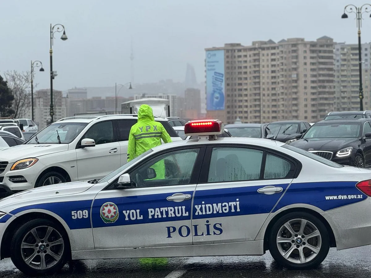DİN: Yağışa görə polis naryadları küçə və prospektlər boyu xidmətə cəlb olunublar