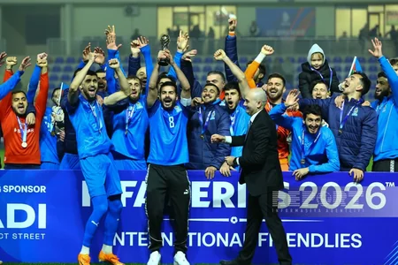 Futbol üzrə Azərbaycan millisi mükafatlandırılıb
