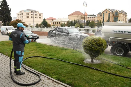 Güclü yağışdan sonra Bakıda genişmiqyaslı daxili iməcilik keçirilib