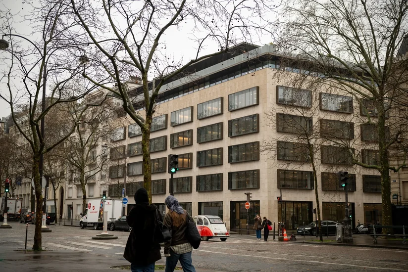 İranla əlaqəli qruplaşmanın təhdidindən sonra Parisdə Goldman Sachsa polis nəzarəti artırılıb