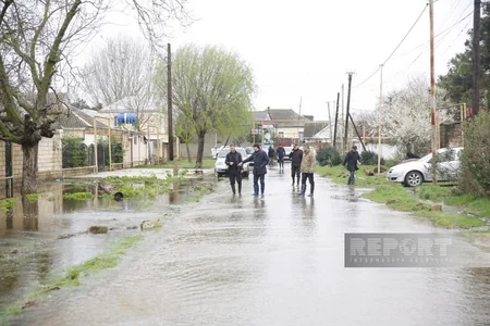 Xaçmazın icra başçısı təbii fəlakətdən zərər çəkən sakinlərlə görüşüb