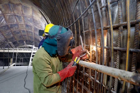 Bakı metrosu xətlərin ayrılması üçün 200 metrlik tunelin inşasına hazırlaşır