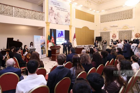 Bakıda Litvadakı ukraynalı müharibə qaçqınlarına həsr olunmuş sərgi açılıb