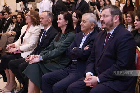 Bakıda Litvadakı ukraynalı müharibə qaçqınlarına həsr olunmuş sərgi açılıb