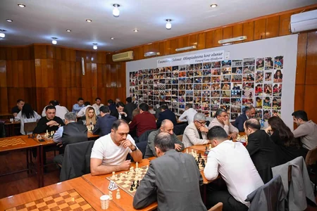 Dövlət qurumlarının əməkdaşları arasında şahmat yarışı keçirilib