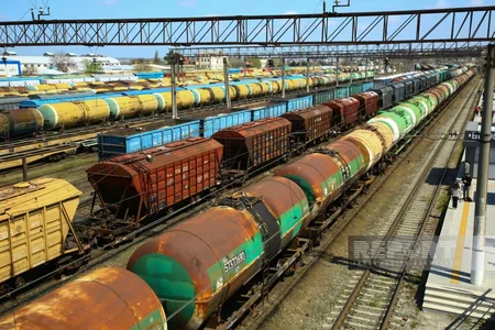 Baku dispatches nearly 900 tons of diesel exports to Armenia
