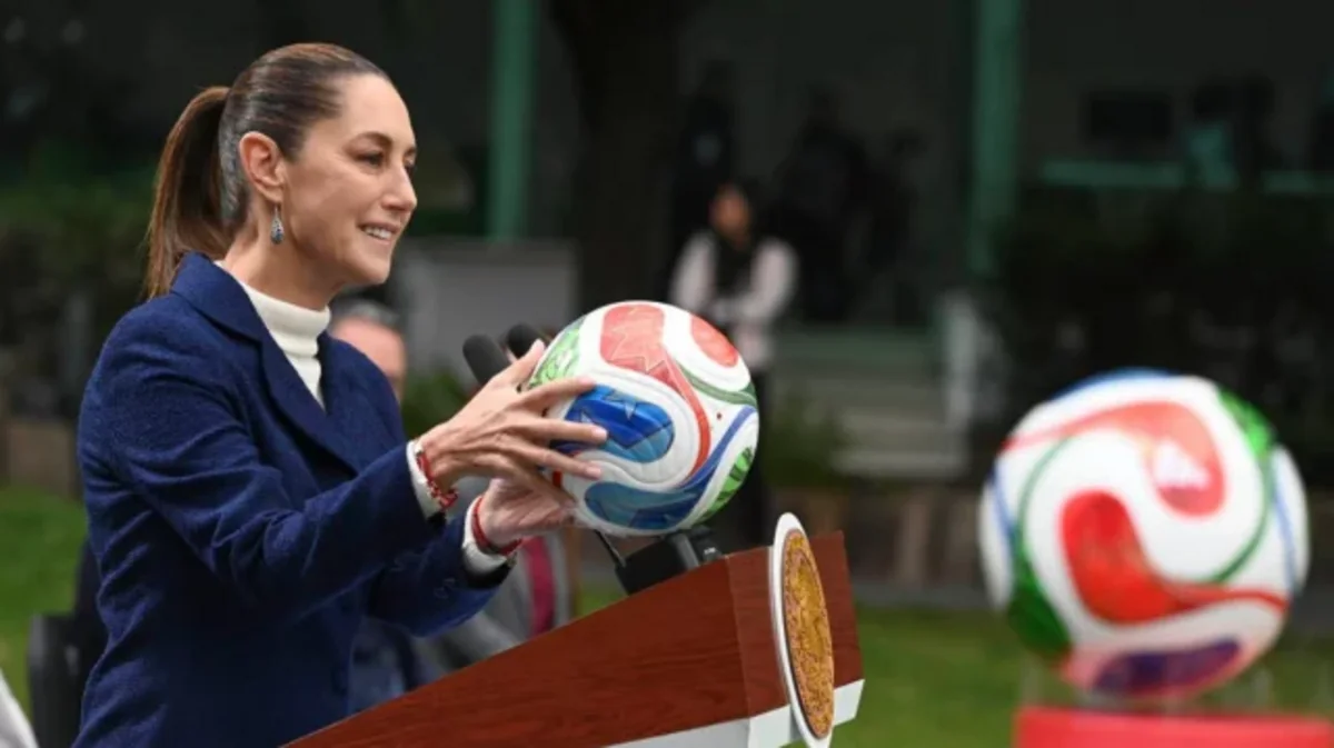 Şeynbaum: FIFA DÇ-2026-da İran yığmasının oyunlarını ABŞ-dən Meksikaya keçirməyəcək