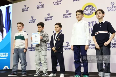 Bakıda keçirilən 6-cı Startap Forumunun iştirakçılarına qrantlar ayrılıb