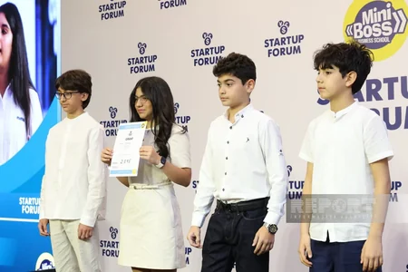 Bakıda keçirilən 6-cı Startap Forumunun iştirakçılarına qrantlar ayrılıb
