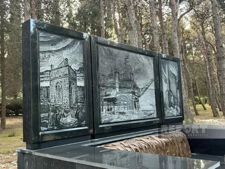 Xalq rəssamı Tahir Salahovun qəbirüstü abidəsi ucaldılıb