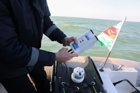 Госструктуры провели совместный мониторинг на Каспии