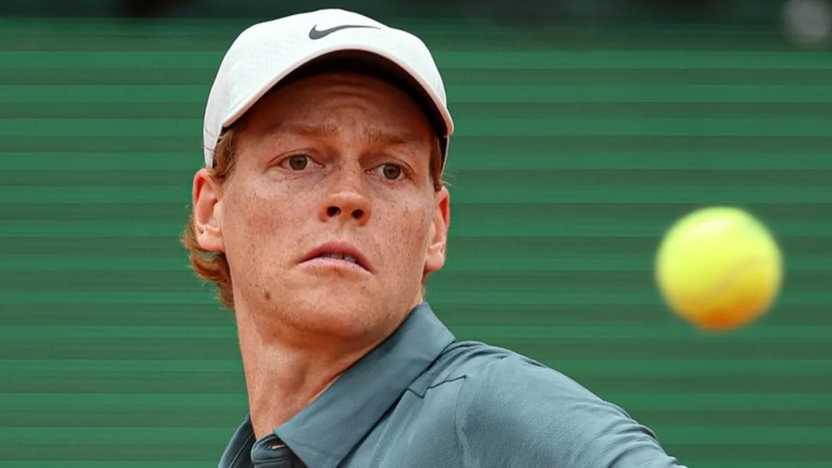 Yannik Sinner ardıcıl dördüncü Masters turnirinin qalibi olmaqla tarixi rekordu təkrarlayıb