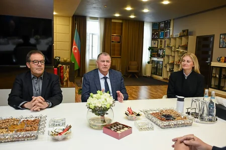 Fərid Qayıbov Avropa Atletika Assosiasiyasının prezidenti ilə birgə layihələri müzakirə edib