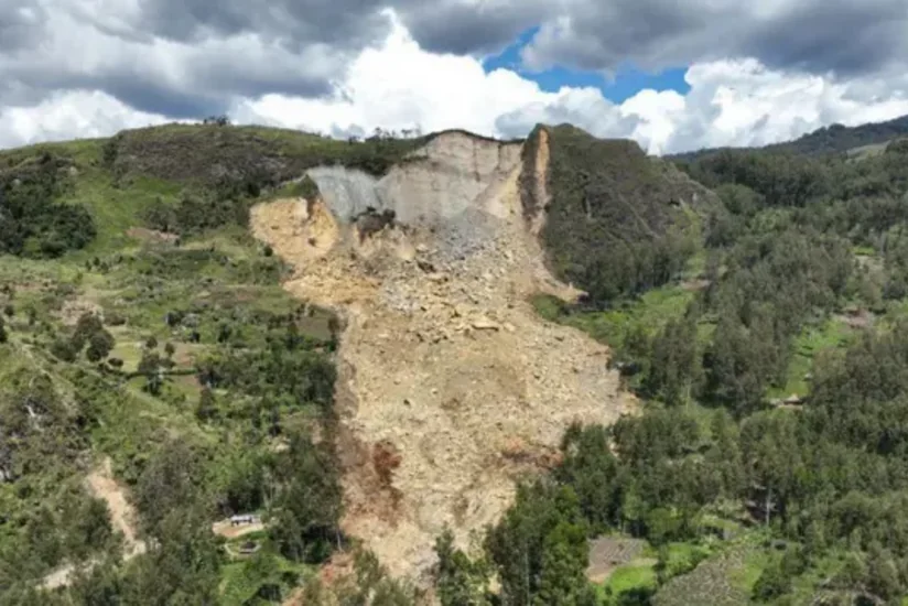 Papua-Yeni Qvineyada baş verən torpaq sürüşməsində 10 nəfər ölüb