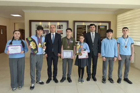 Emin Əmrullayev Xaçmazda tədris prosesi ilə tanış olub, tapşırıqlar verib