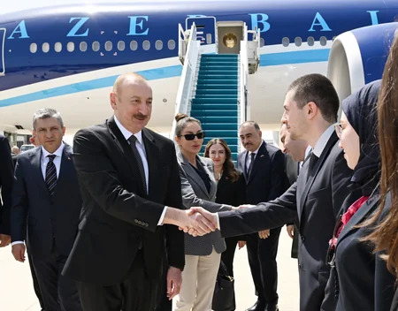 İlham Əliyev Türkiyəyə işgüzar səfər edib