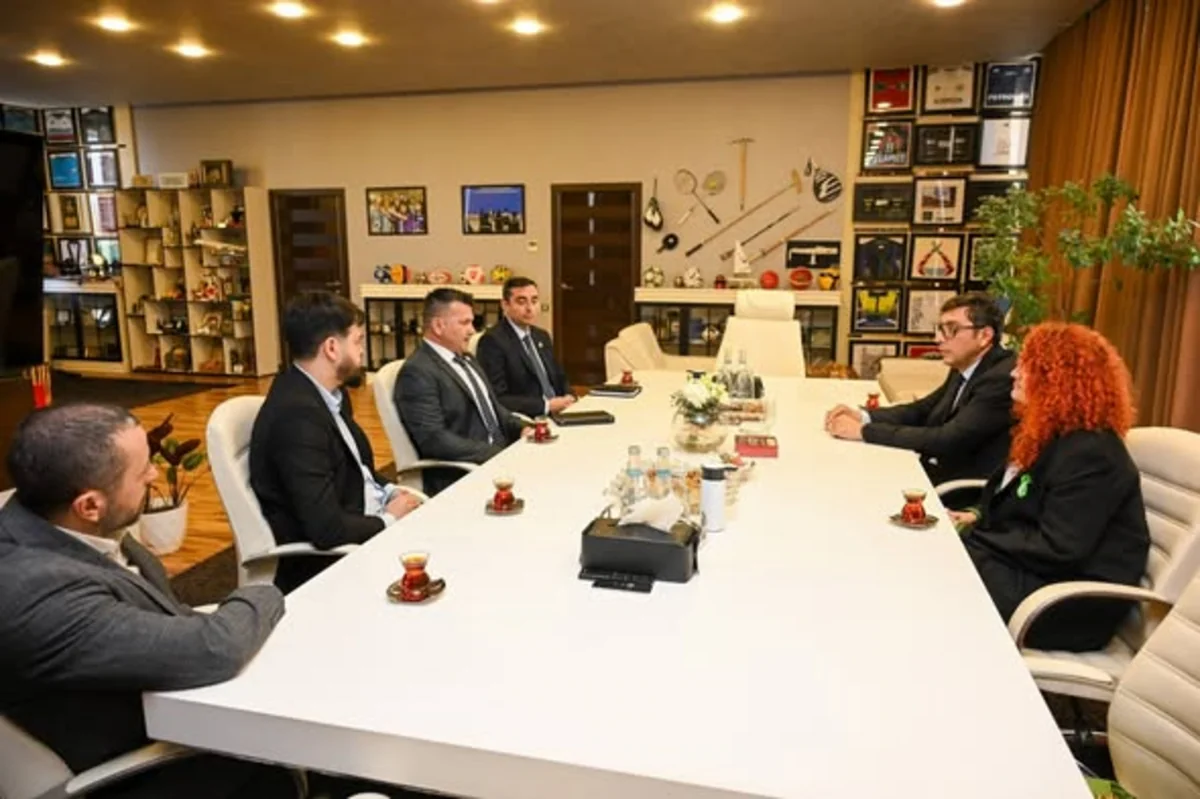 Azərbaycan və Dünya Kapoeyra Federasiyası arasında əməkdaşlıq müzakirə edilib