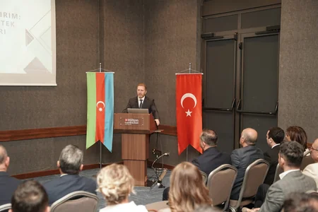 Azerbaijan showcases investment opportunities in Izmir