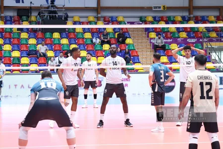 Neftçinin kişilərdən ibarət voleybol komandası ölkə çempionatında bürünc medal qazanıb
