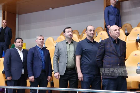 Neftçinin kişilərdən ibarət voleybol komandası ölkə çempionatında bürünc medal qazanıb