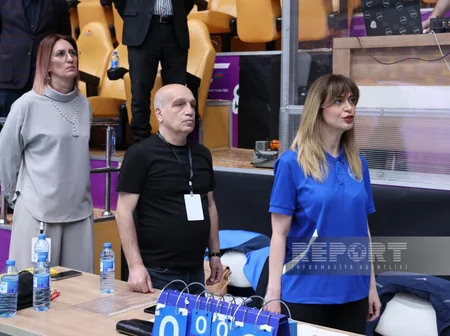 Neftçinin kişilərdən ibarət voleybol komandası ölkə çempionatında bürünc medal qazanıb