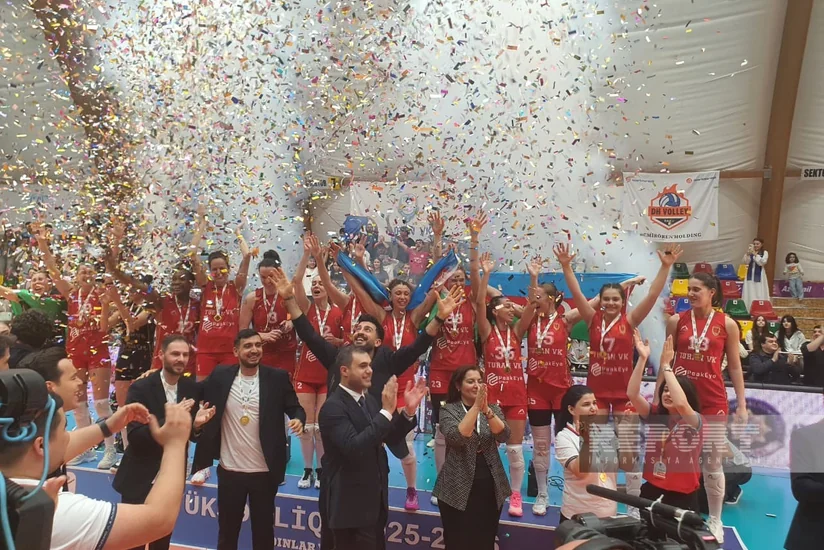Qadın voleybolçular arasında Azərbaycan Yüksək Liqasının mükafatlandırma mərasimi keçirilib