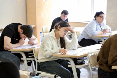 DİM tərəfindən yeddi imtahan keçirilib, doqquz nəfərdə telefon aşkarlanıb - YENİLƏNİB