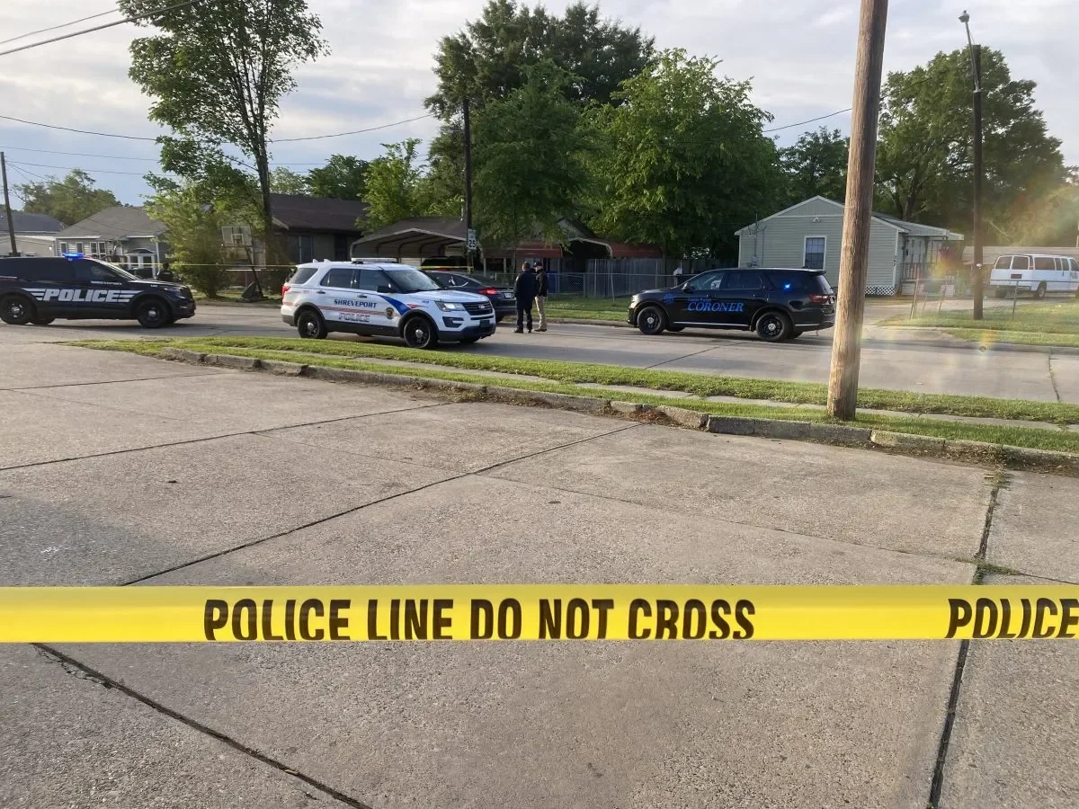 ABŞ-nin Luiziana ştatında atışmada azı səkkiz uşaq ölüb, yaralananlar var