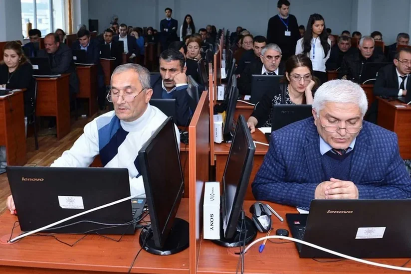 Növbəti ay direktorlar üçün ixtisas biliklərinin yoxlanılması üzrə test imtahanı keçiriləcək