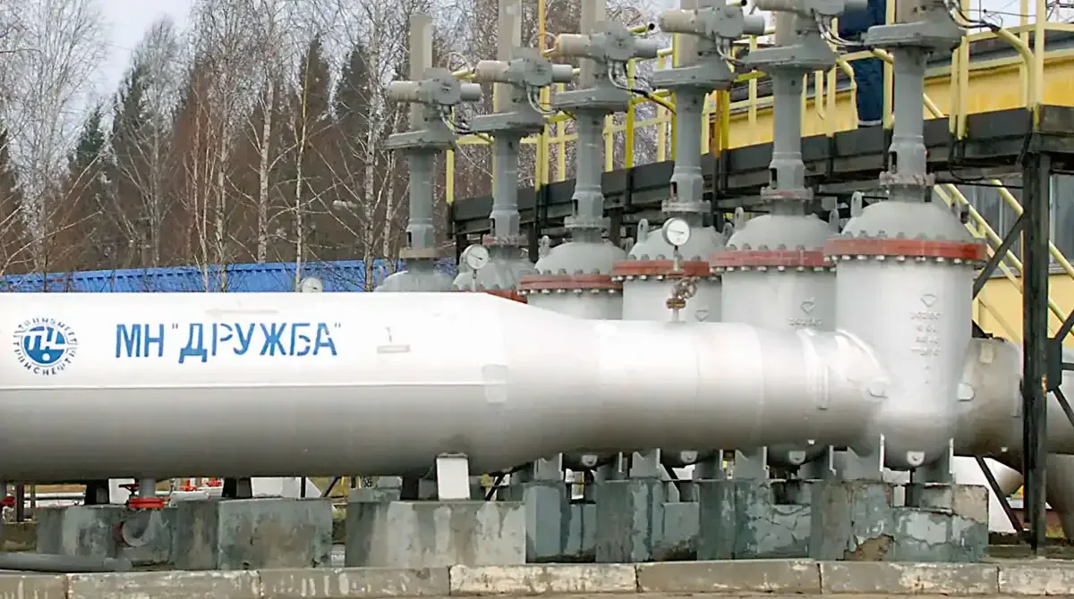 Россия с мая планирует остановить транзит казахстанской нефти в Германию по Дружбе