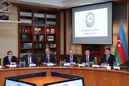 Dövlət xəzinədarlığına daxil olmuş sənədlərin icra müddəti iki dəfə sürətlənib