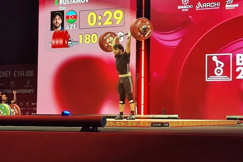 Batumidə ikinci olan İsa Rüstəmov: Dünya çempionatında qızıl medal qazanmaq istəyirəm